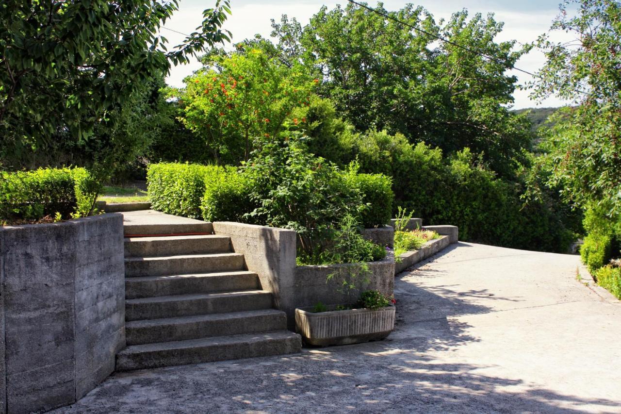 Apartments With A Parking Space Kampor, Rab - 5029 Экстерьер фото